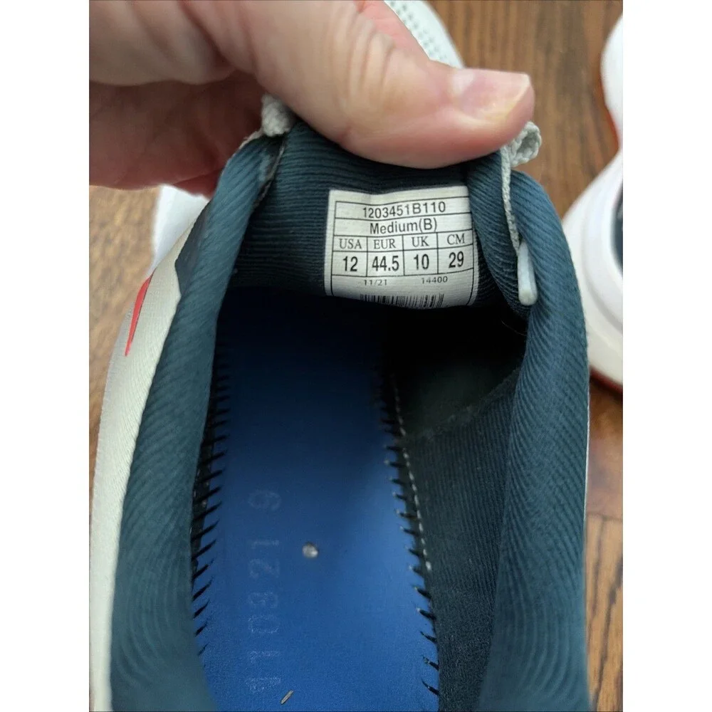Brooks Womens Launch 8 1203451B110 Gray Running Shoes Sneakers Size 12